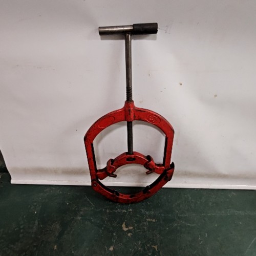 Reed pipe cutter - cutter,