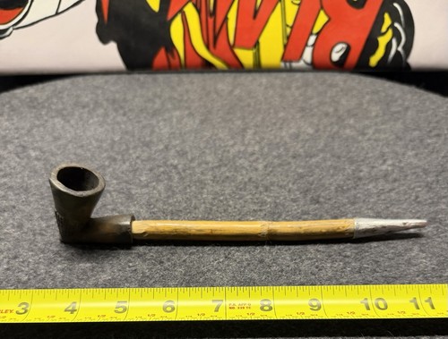 Vintage carved elbow pipe - carved,